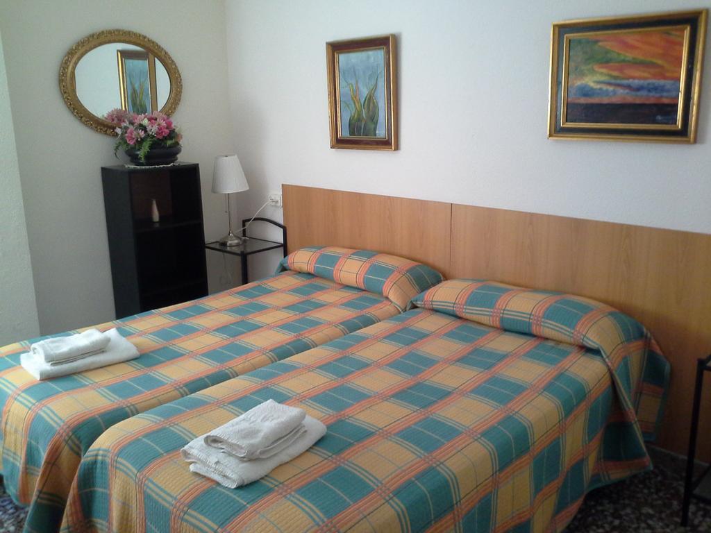 Pension Lacasta Сарагоса Экстерьер фото